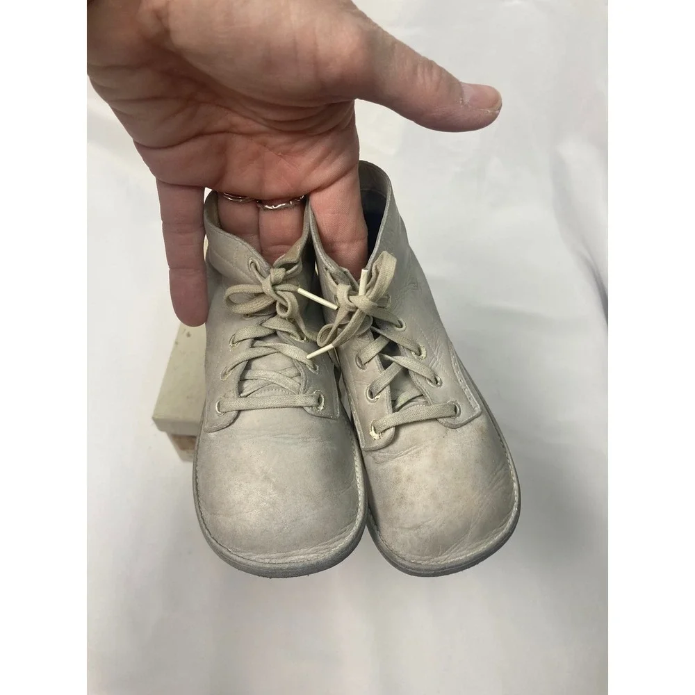 Mrs Day's Ideal Baby Shoe Size 5-1/2 White Leather Vintage Original Box
